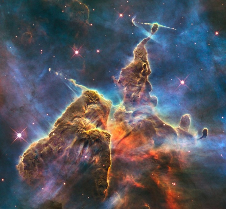 Buon compleanno Hubble! Nel corso dei suoi 25 anni di attività, il telescopio ha fornito miliardi di immagini mozzafiato.